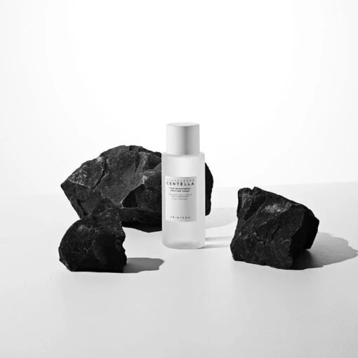Madagascar Centella Tone Brightening Boosting Toner - Image 3