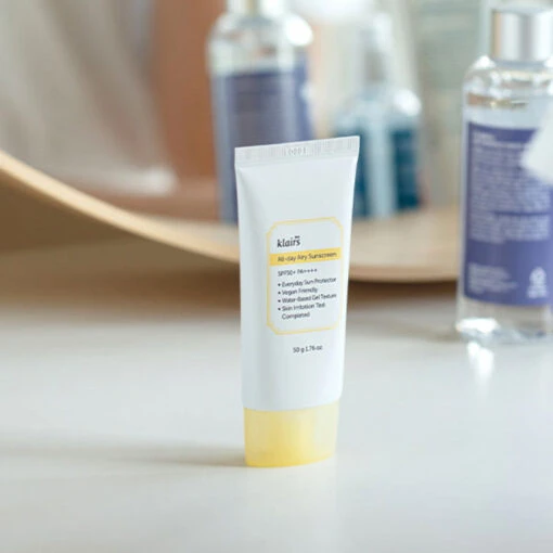 All-day Airy Sunscreen SPF50+ PA++++ - Image 4